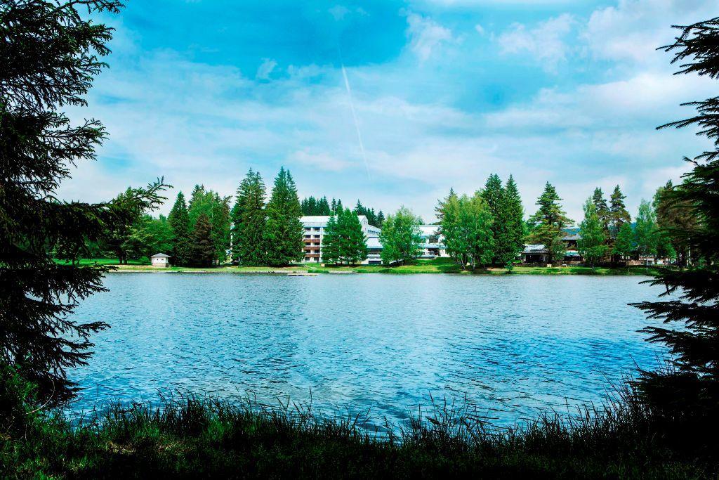 Orea Resort Devet Skal Vysocina Снежне Экстерьер фото