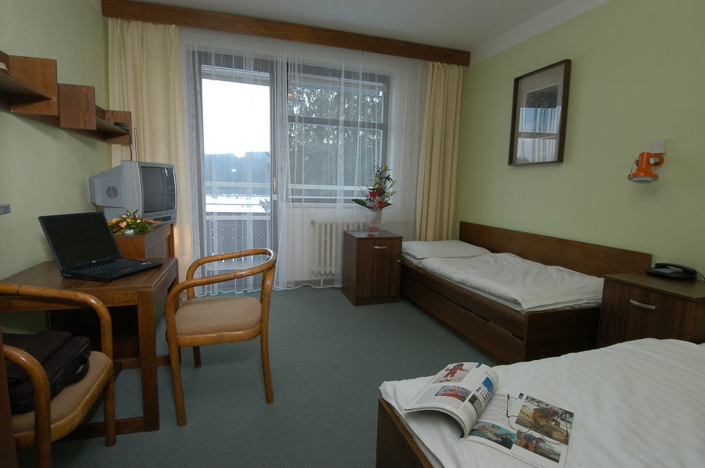 Orea Resort Devet Skal Vysocina Снежне Экстерьер фото