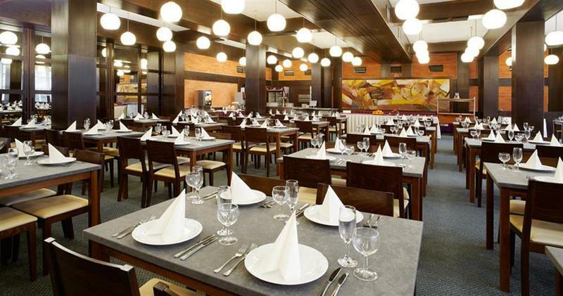 Orea Resort Devet Skal Vysocina Снежне Экстерьер фото
